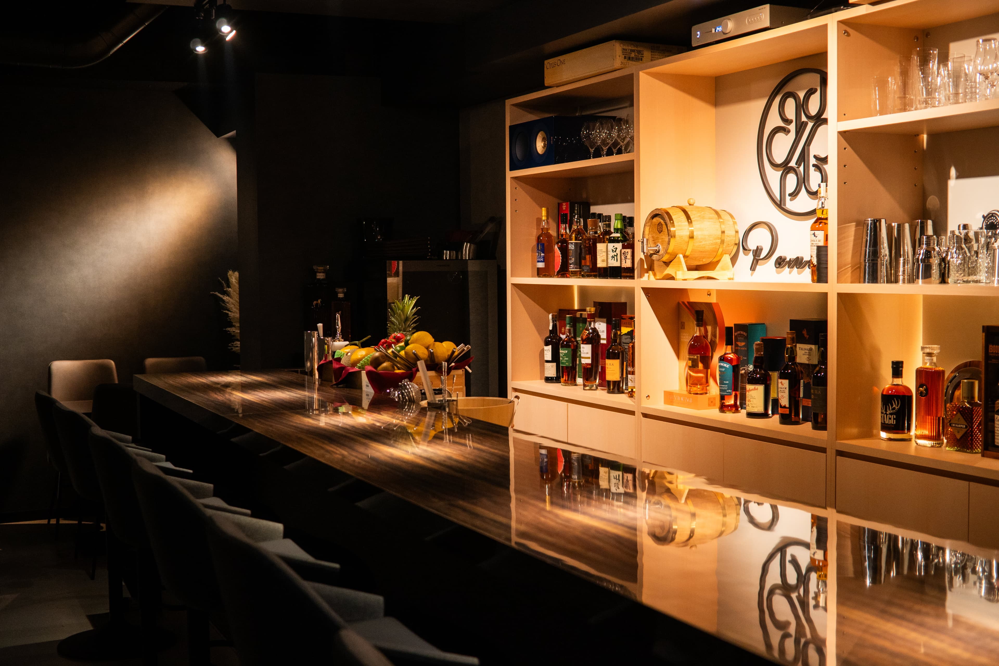 Penseesの店内内観_カウンター